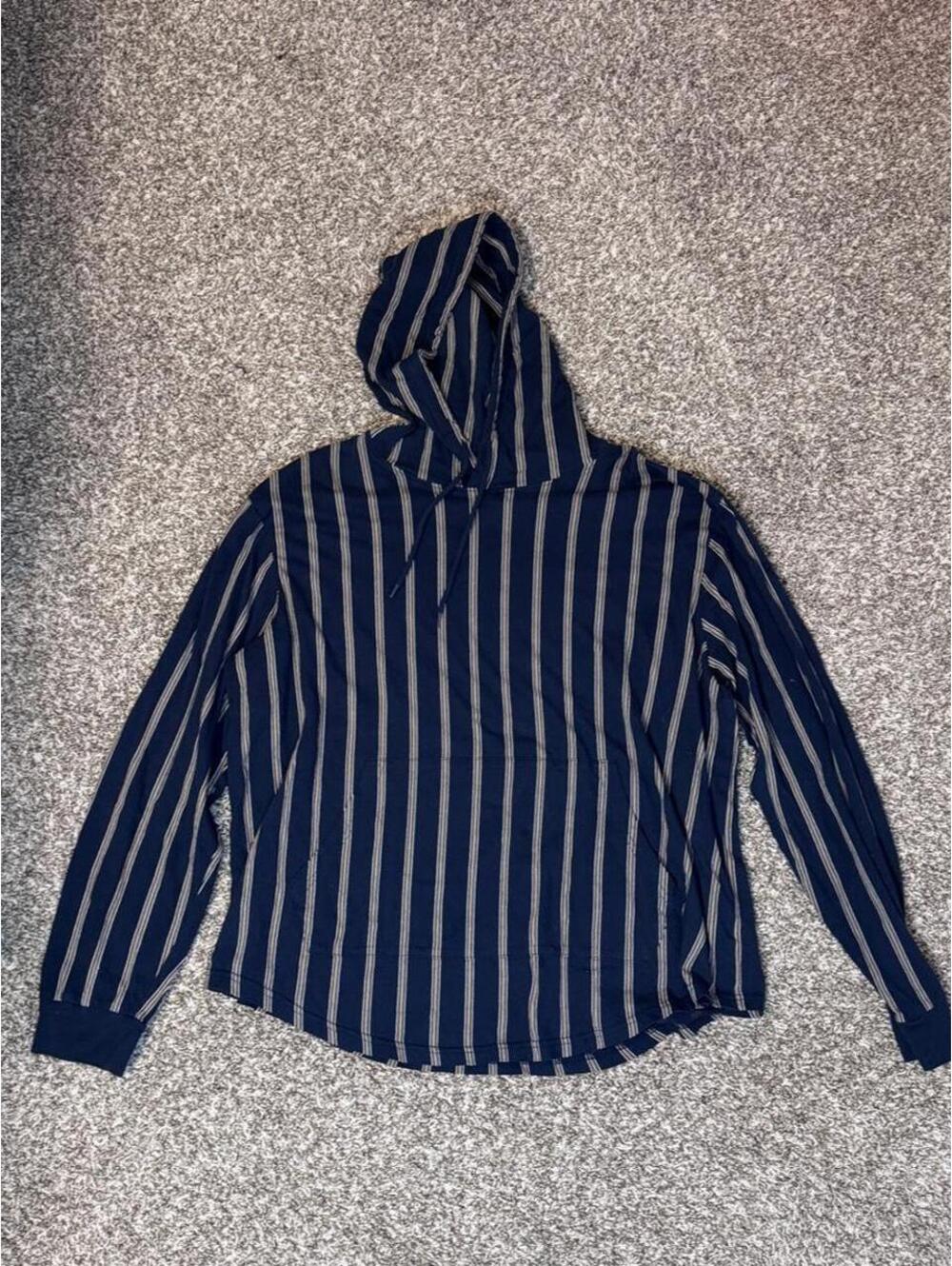 90's Navy Blue Striped Lightweight Pullover